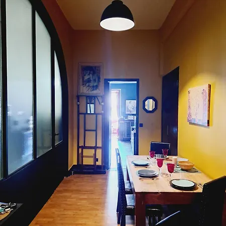Le Jaures Apartment